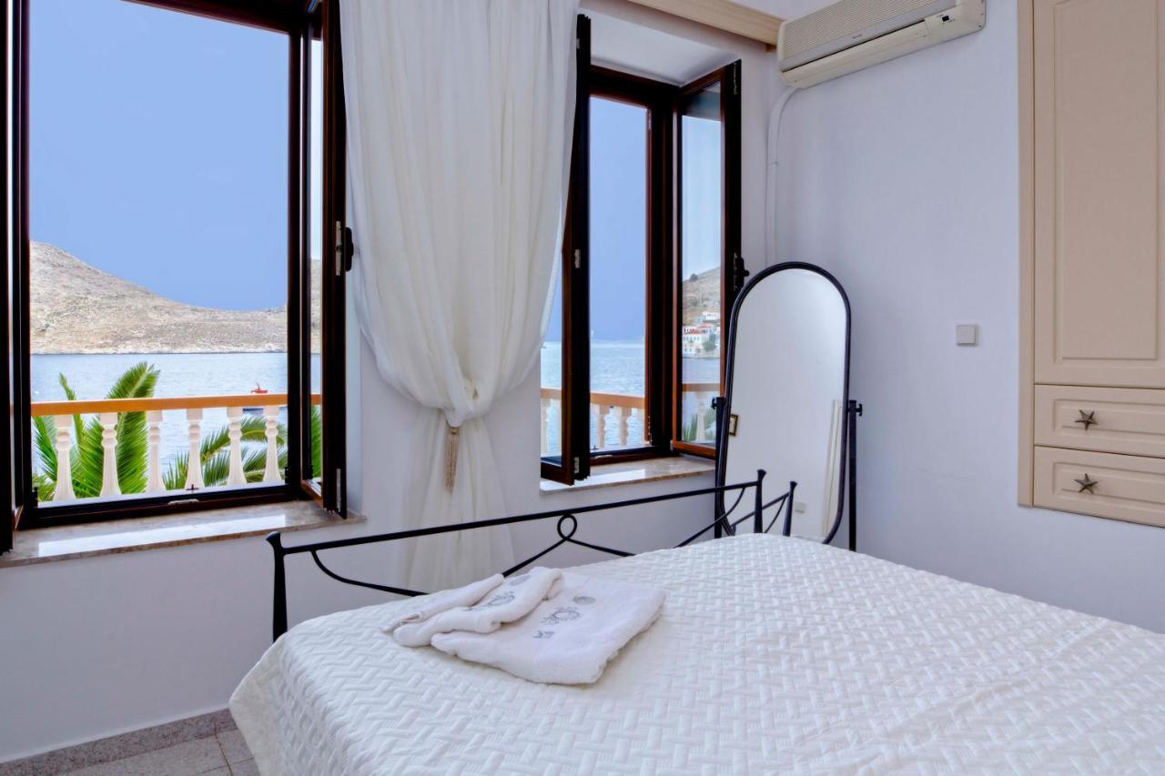 Villa Skiadeni Chalki Town Exterior photo